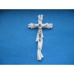 Krzyż wiszący z alabastru 26 cm